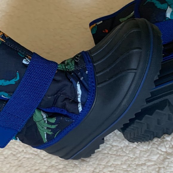 Toddler Boys Dino Snow Boots***Like new, worn once - Picture 2 of 12